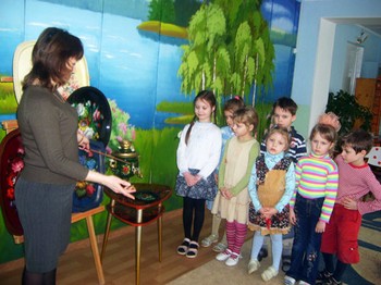  Руководство художественно-речевой деятельностью детей 2—4 лет 